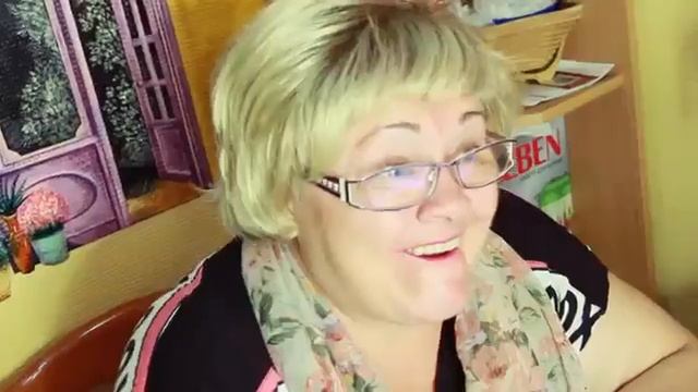 БАБУШКА ПРОВЕРЯЕТ ЛАЙФХАКИ SLIWKISHOW 2 смотреть онлайн