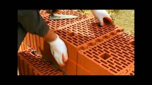 Строительство дома из кирпича и поризованных блоков BRAER