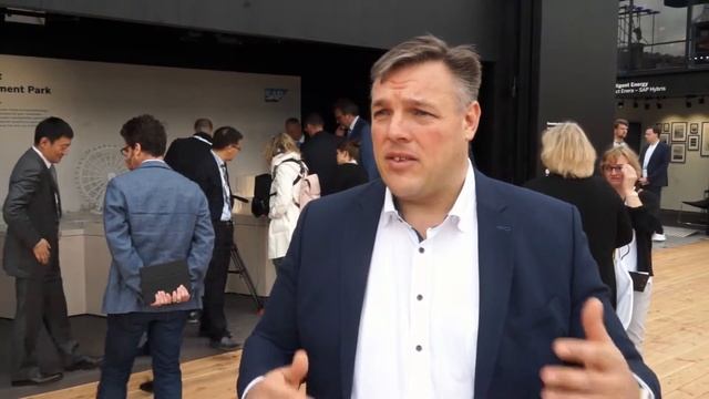 CEBIT 2018 - Zabavni park iz ugla kompanije SAP смотреть онлайн