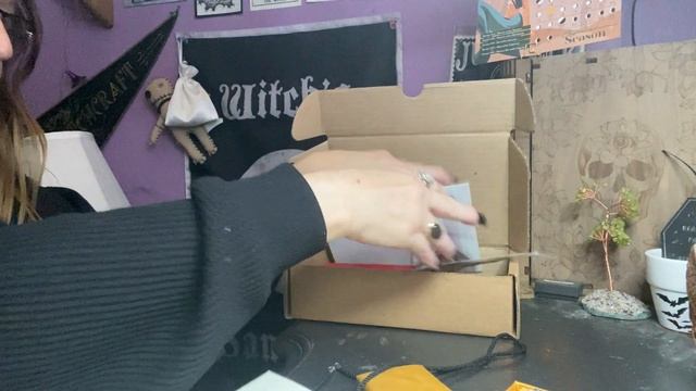 January’s Double Unboxing!! Roots & Bounty смотреть онлайн