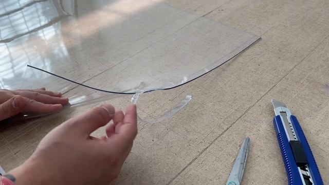 Как отрезать Гибкое стекло, Мягкое стекло ПВХ в домашн смотреть онлайн