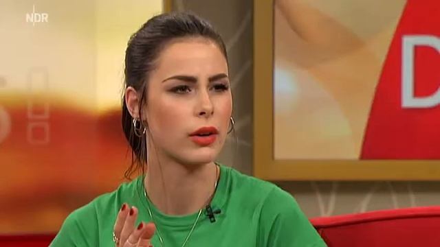 Лена на шоу "DAS!" смотреть онлайн