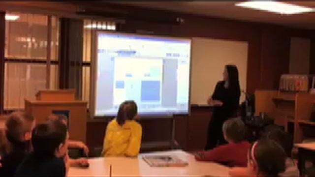 Students view The Telegram's online Smart Edition смотреть онлайн