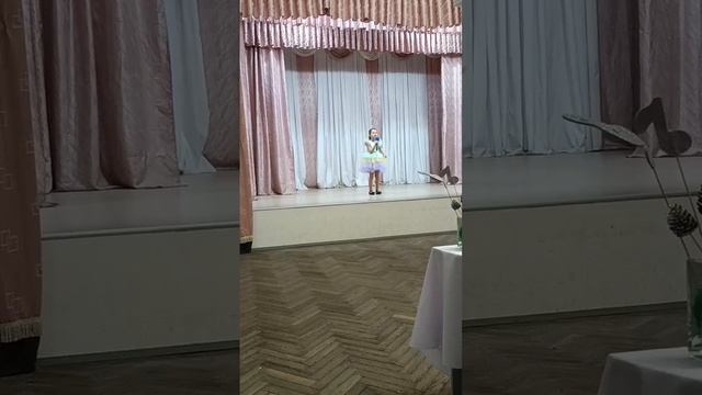 Плутова Софья (вокальный ансамбль "Аквамарин")