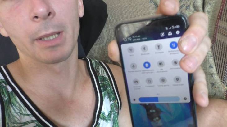 Почему звук на телефоне не работает показано что наушники подключены? смотреть онлайн