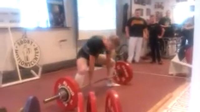 193 kg 2nd attempt deadlift - new Danish record at SM 2010 смотреть онлайн