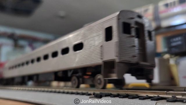 10/31/23 Pre: Ho Scale Silverliner car test runs through Hillside Junction with WSOR 4492(1) смотреть онлайн