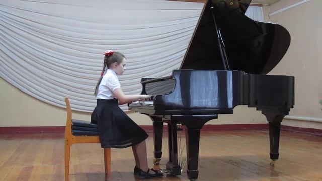 Еленина Дарья, Л.Бетховен Сонатина F-dur 1 часть, ДШИ Красноармейск смотреть онлайн