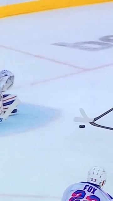 #20 Michael McLeod (1) Short Handed Goal. смотреть онлайн