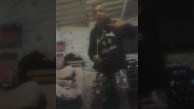 Mc b-b - Me Apaixonei смотреть онлайн