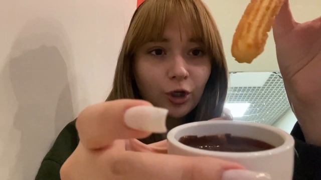 Встреча с ДРУЗЬЯМИ! День первокурсника. Покрасила ВОЛОСЫ? смотреть онлайн