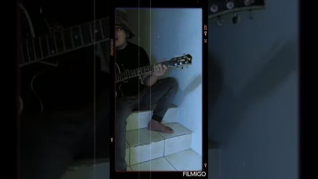 Luhur (cover only) смотреть онлайн