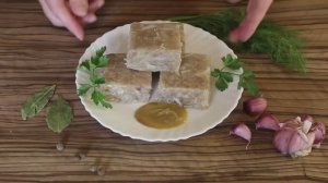 Холодец из курицы и свиных ножек.  Бюджетный рецепт.