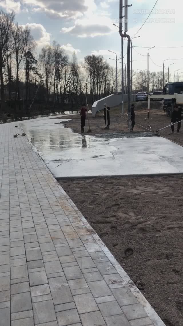 Работы на набережной продолжаются смотреть онлайн