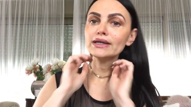 Ouai Hair and Body rose oil: How I style my hair смотреть онлайн