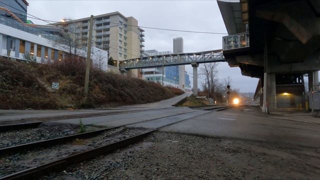 "The Canadian" on Christmas - Leaving Vancouver смотреть онлайн