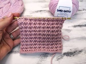 Плотный рельефный вафельный узор спицами для вязания шапок, свитеров, кардиганов, варежек