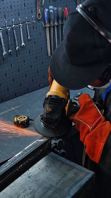 Коптильня своими руками. Полное видео уже на канале смотреть онлайн