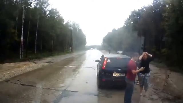 Ну и остановились пописать смотреть онлайн