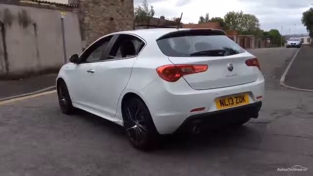 ALFA ROMEO GIULIETTA JTDM-2 SPORTIVA S/S WHITE 2013 смотреть онлайн