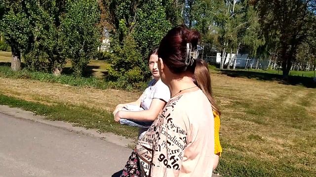 Пришли наши с Викусей посылки! смотреть онлайн