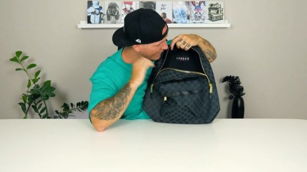 Unboxing/Reviewing The Jordan Monogram Backpack (On Body)