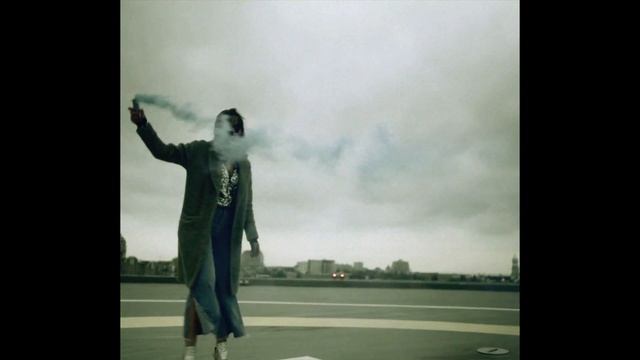 Vintage Fashion Advert Style смотреть онлайн