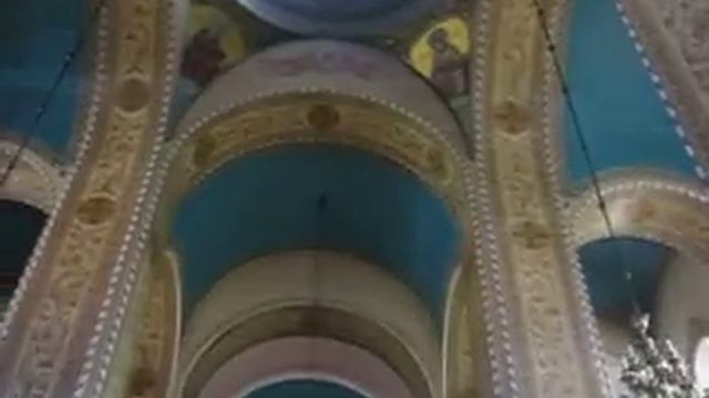 Iglesia por dentro смотреть онлайн