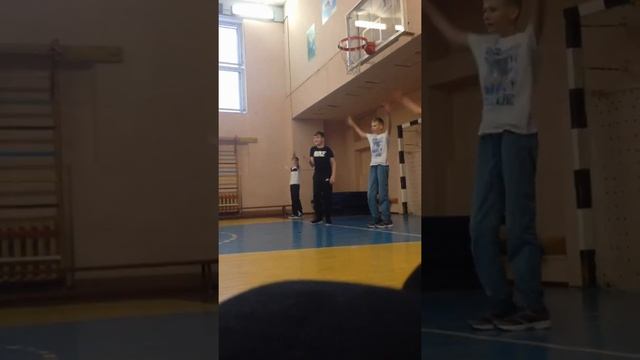 Один день физры смотреть онлайн