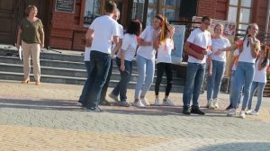 В класс пришел новый учитель
