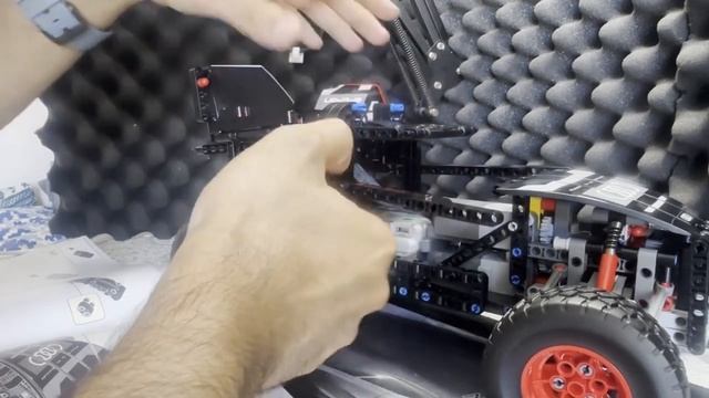 Lego Audi Q RS E-Tron Build Part 4 смотреть онлайн