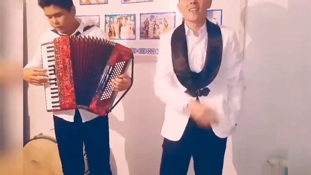 Ай, ай, айналайын (Мухтар Ханзада) смотреть онлайн