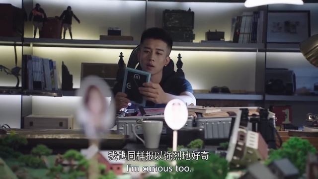总裁和灰姑娘在飞机上拿错箱子，两人各自查看行李，不料内容太过劲爆！ 🥰 中国电视剧 смотреть онлайн