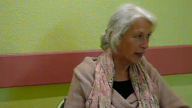 Ontroerend Interview met Adelheid over het Elohim Centre смотреть онлайн