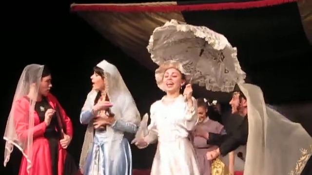 Фрагмент спектакля 