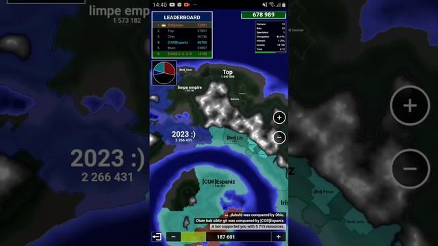 Играю в игру Territorial.io смотреть онлайн