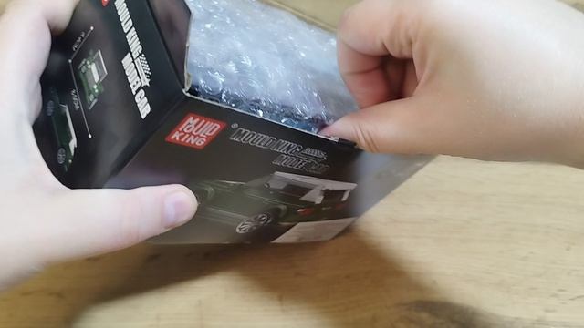 Мини-обзор на конструктор Mould King 27026 Bentley Bentayga смотреть онлайн