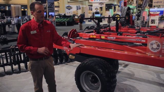 The new Case IH 335 Barracuda slices and dices hard residue смотреть онлайн