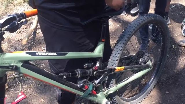 Why go for tubeless??? смотреть онлайн