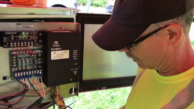 School Beacon Solar Retrofit Install Quick Start Guide смотреть онлайн