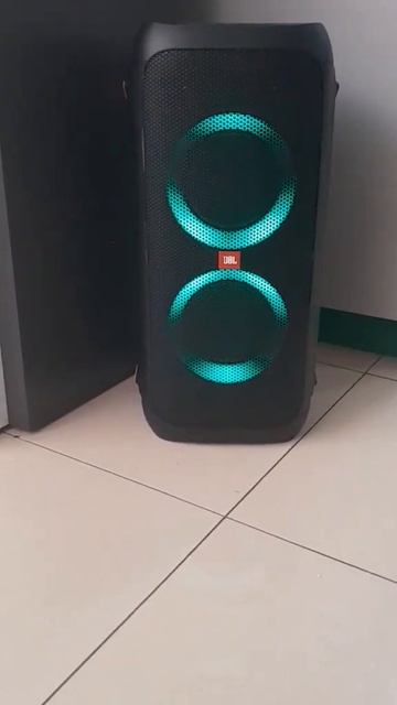 PARTYBOX 310 BASS TEST смотреть онлайн