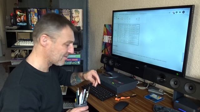 Fixing an Amiga CD32 gamepad смотреть онлайн