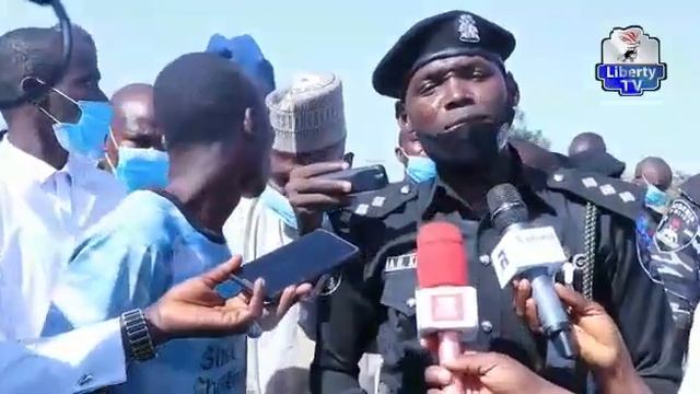 Matashin da yayi kidnapping wani yaro Kuma ya kashe shi Yana neman a Yankee Masa hukuncin rataya смотреть онлайн