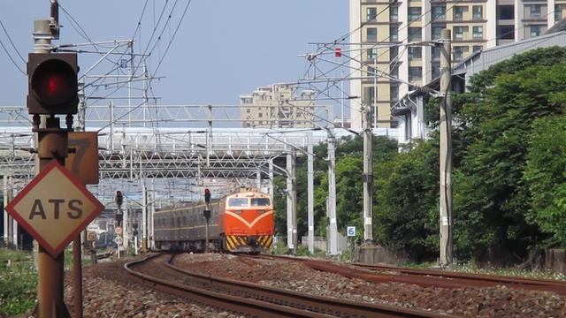 8212次 楠梓事故EMU800回送 @ 北新竹北 смотреть онлайн