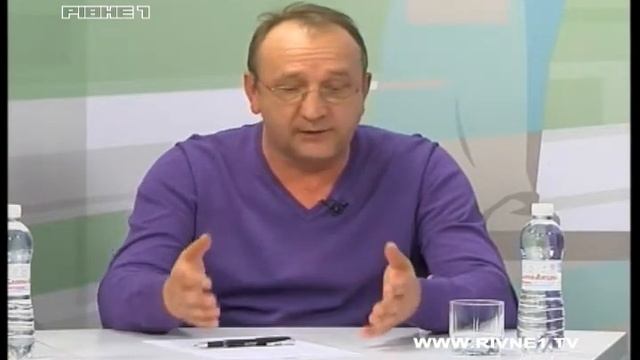 Дискусійний клуб "Запит на зміни". Як впорядкувати будівництво у Рівному смотреть онлайн