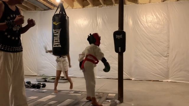 Bhanjo saugat 🏋🏼♀️ and chori abisha lama🤸🏻♂️🏋🏻♂️ смотреть онлайн