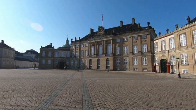 Улицы Копенгагена во время карантина смотреть онлайн