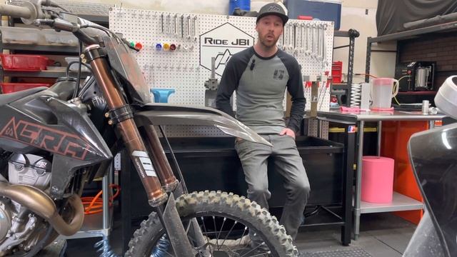 4th Ride Report: WP XACT Pro 6500 Cartridge Kit | JBI Suspension смотреть онлайн