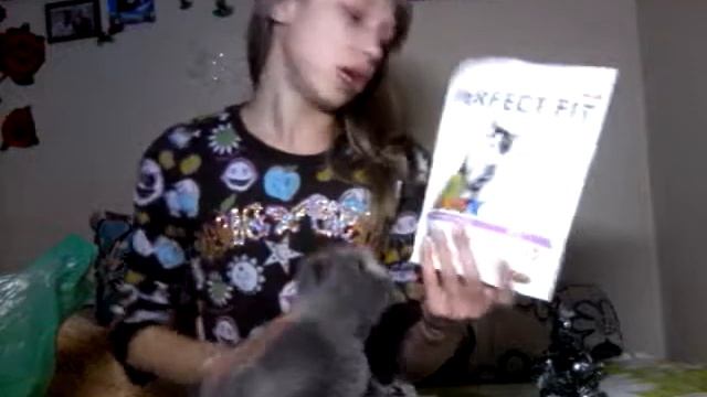 Топ 6 покупок для своей кошечки!МОЁ ПЕРВОЕ ВИДЕО 😅😁😀 смотреть онлайн