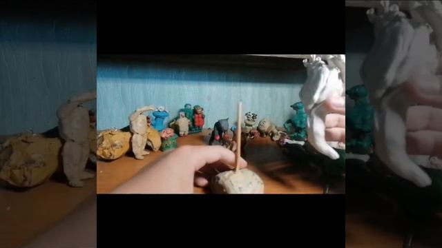 леплю броню из ящерицы🙂(ящерицу жалко) смотреть онлайн